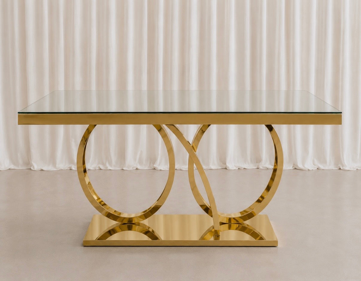 Versora Luxe Table