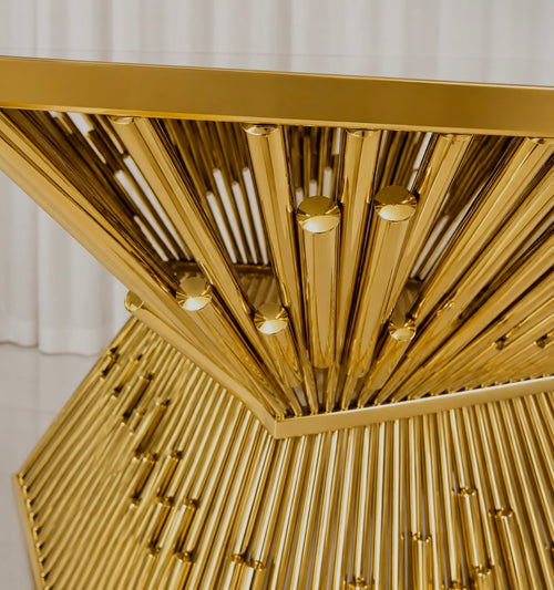 Versora Aurora Luxe Dining Table